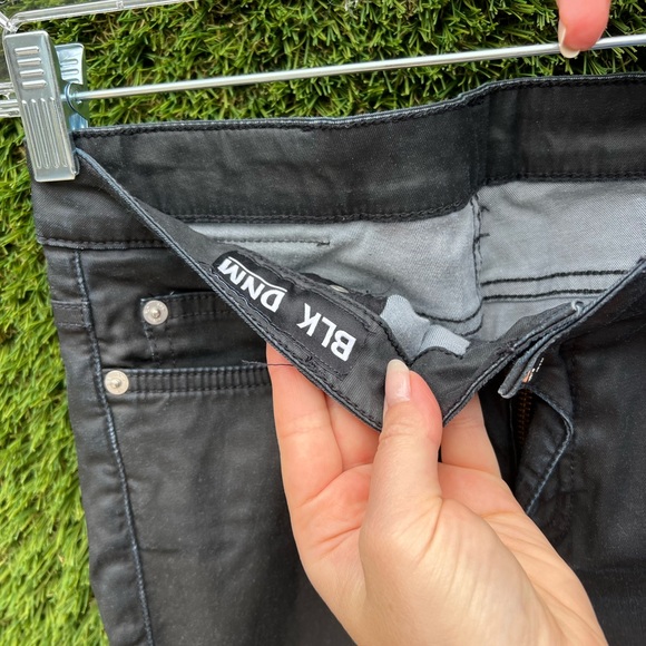 BLK DNM two-tone black/white wax coated jeans skinny cropped size 29 - Picture 3 of 3